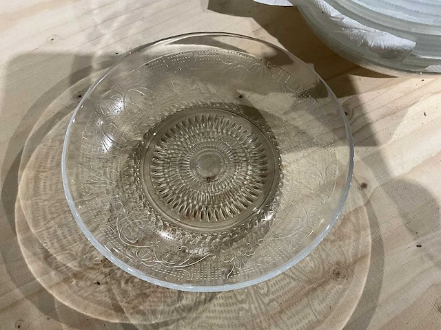 Gedecoreerd glazen bord (ø 20 cm) (56x) - afbeelding 2 van  3