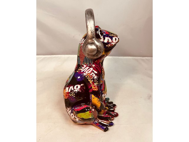 Gedecoreerd kikker sculptuur - afbeelding 4 van  5