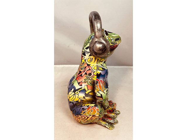 Gedecoreerd kikker sculptuur - afbeelding 2 van  5