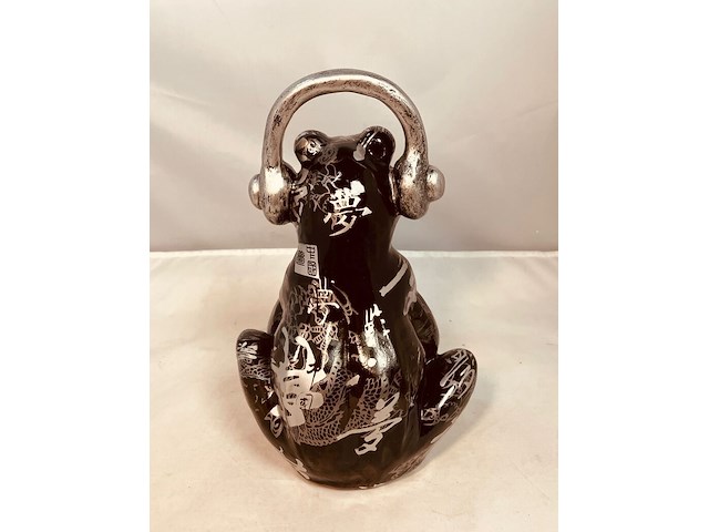 Gedecoreerd kikker sculptuur - afbeelding 5 van  5