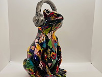 Gedecoreerd kikker sculptuur - afbeelding 2 van  4