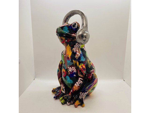 Gedecoreerd kikker sculptuur - afbeelding 3 van  4