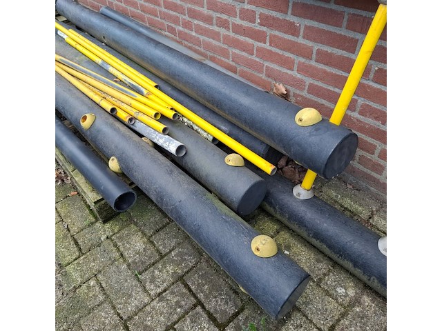 Gedemonteerd speeltoestel - afbeelding 6 van  28