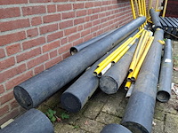 Gedemonteerd speeltoestel - afbeelding 7 van  28