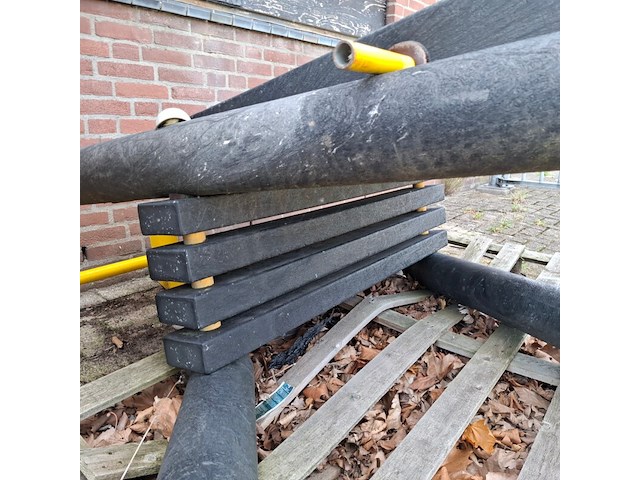 Gedemonteerd speeltoestel - afbeelding 19 van  28