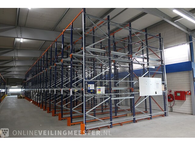 (gedemonteerde) doorschuifstelling voor pallets, 2016 - afbeelding 1 van  9