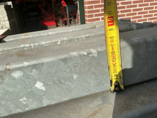 Gedemonteerde loods / schuur 36 x 12 m – verzinkte staalconstructie met houten gordingen - afbeelding 14 van  24