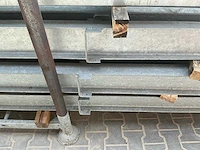 Gedemonteerde loods / schuur 36 x 12 m – verzinkte staalconstructie met houten gordingen - afbeelding 15 van  24