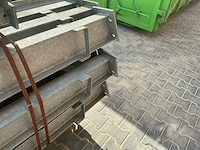 Gedemonteerde loods / schuur 36 x 12 m – verzinkte staalconstructie met houten gordingen - afbeelding 16 van  24