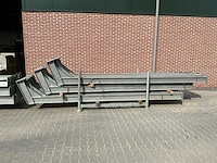 Gedemonteerde loods / schuur 36 x 12 m – verzinkte staalconstructie met houten gordingen - afbeelding 18 van  24