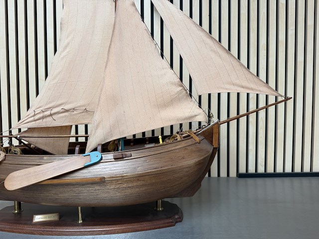 Gedetailleerd houten scheepsmodel enkhuizer bol 1902 lengte 90 cm - afbeelding 3 van  10