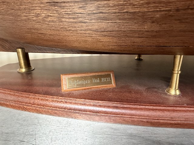 Gedetailleerd houten scheepsmodel enkhuizer bol 1902 lengte 90 cm - afbeelding 6 van  10