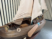 Gedetailleerd houten scheepsmodel enkhuizer bol 1902 lengte 90 cm - afbeelding 9 van  10