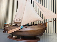 Gedetailleerd houten scheepsmodel enkhuizer bol 1902 lengte 90 cm - afbeelding 9 van  9