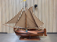 Gedetailleerd houten scheepsmodel enkhuizerbol lengte 90 cm - afbeelding 1 van  8