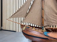 Gedetailleerd houten scheepsmodel enkhuizerbol lengte 90 cm - afbeelding 7 van  8