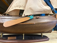 Gedetailleerd houten scheepsmodel lengte 90 cm - afbeelding 3 van  6