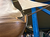 Gedetailleerd houten scheepsmodel lengte 90 cm - afbeelding 5 van  6