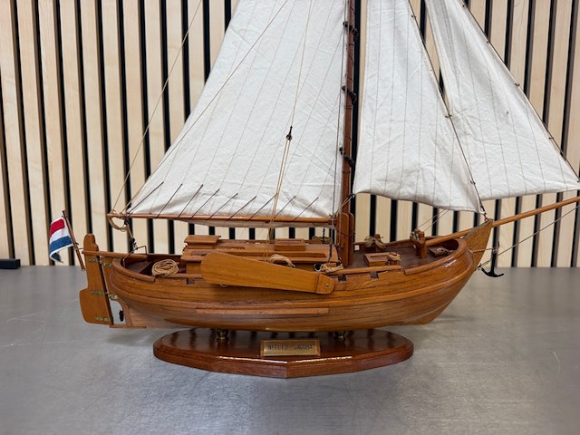Gedetailleerd houten scheepsmodel neeltje jacoba lengte 60 cm - afbeelding 3 van  9