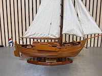 Gedetailleerd houten scheepsmodel neeltje jacoba lengte 60 cm - afbeelding 3 van  9