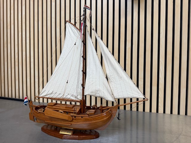 Gedetailleerd houten scheepsmodel neeltje jacoba lengte 60 cm - afbeelding 9 van  9