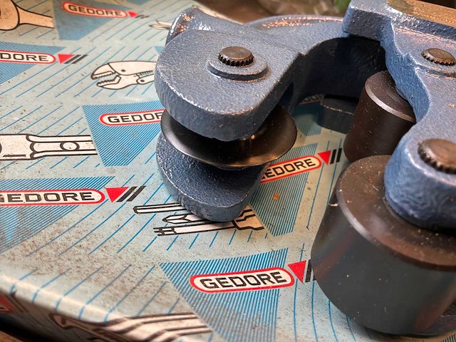 Gedore 4584-4 pijpsnijder (2x) - afbeelding 4 van  5