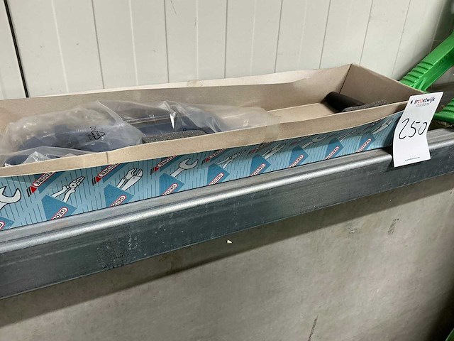 Gedore 4584-4” pijpsnijder - afbeelding 2 van  3