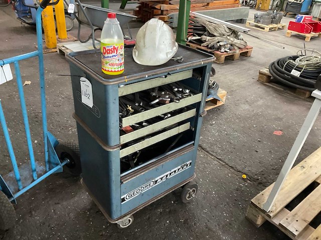 Gedore gereedschapswagen met inhoud - afbeelding 2 van  8