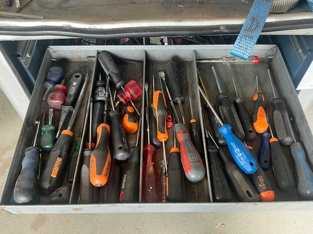 Gedore gereedschapswagen - afbeelding 1 van  1