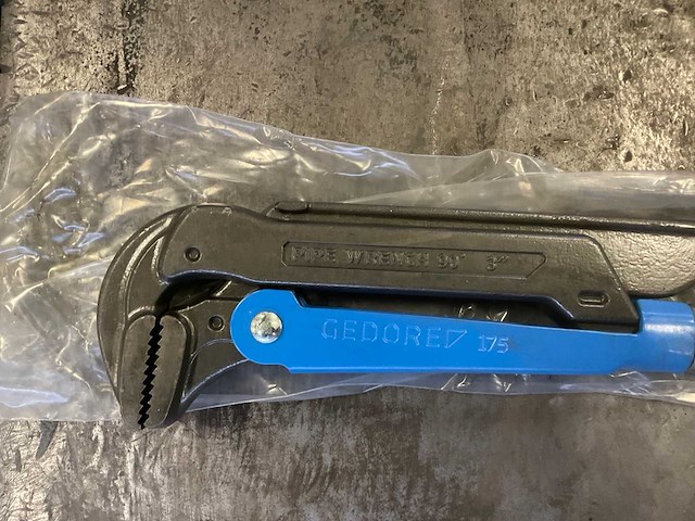 Gedore hoekpijptang - afbeelding 2 van  3
