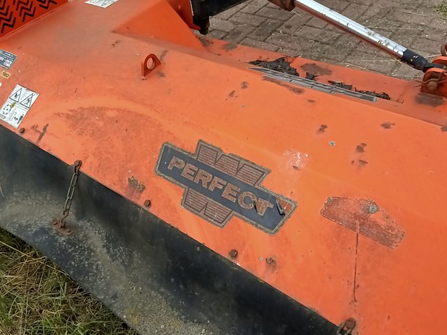 Gedragen klepelmaaier, perfect, zw-180, 2009 - afbeelding 6 van  10