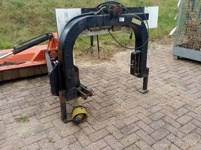 Gedragen klepelmaaier, perfect, zw-180, 2009 - afbeelding 9 van  10
