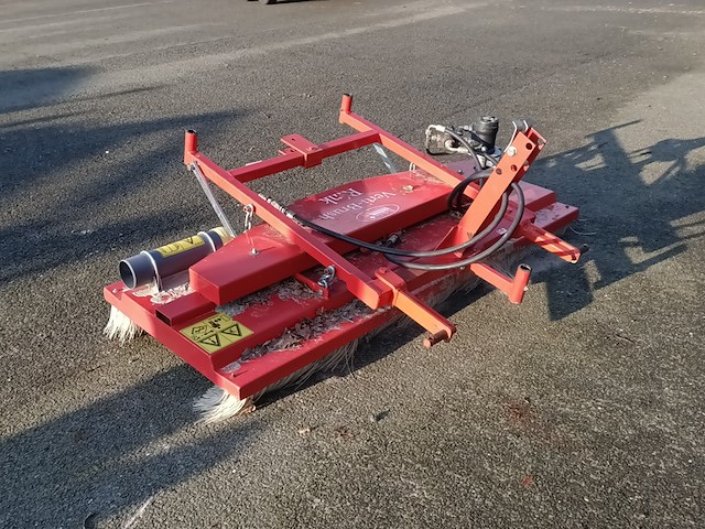 Gedragen kunstgrasborstel, rink, vb 1500, 2008 - afbeelding 2 van  5