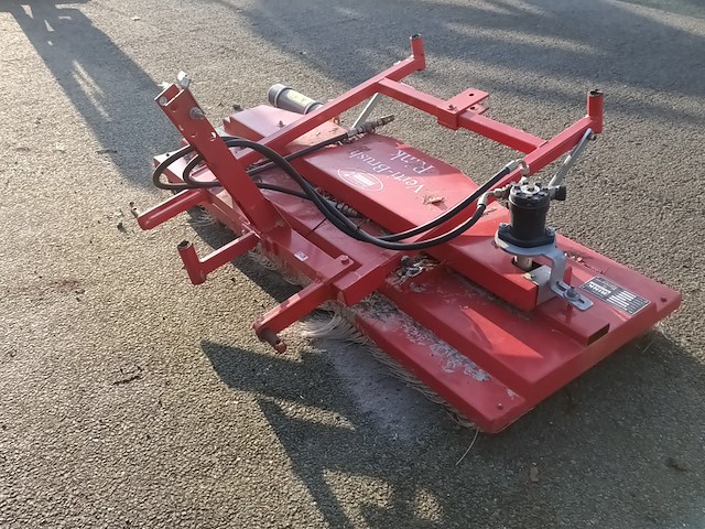 Gedragen kunstgrasborstel, rink, vb 1500, 2008 - afbeelding 3 van  5