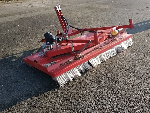 Gedragen kunstgrasborstel, rink, vb 1500, 2008 - afbeelding 4 van  5