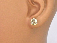 Geelgouden champagne gekleurde solitair oorbellen met 3.60 carat natuurlijke grote diamanten - afbeelding 3 van  10