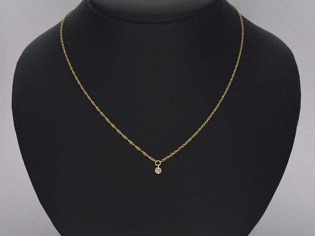 Geelgouden collier met diamant - afbeelding 2 van  7