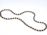 Geelgouden collier met diamanten en saffier - afbeelding 6 van  9