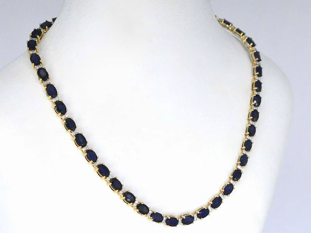 Geelgouden collier met diamanten en saffier - afbeelding 5 van  10