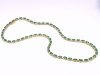 Geelgouden collier met diamanten en smaragd - afbeelding 5 van  5