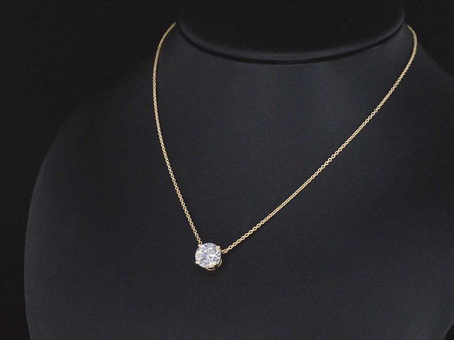 Geelgouden halsketting met een diamant van 1.00 carat - afbeelding 4 van  5