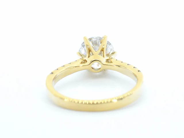 Geelgouden ring met een grote natuurlijke diamant van 2.03 carat - afbeelding 9 van  11