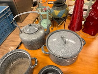 Geëmailleerde pannen en ketel (4x) - afbeelding 4 van  4