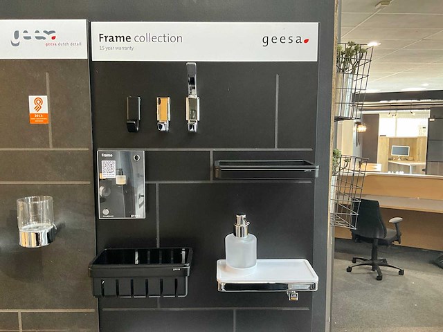 Geesa - frame - toilet- en badaccessoires - afbeelding 2 van  5