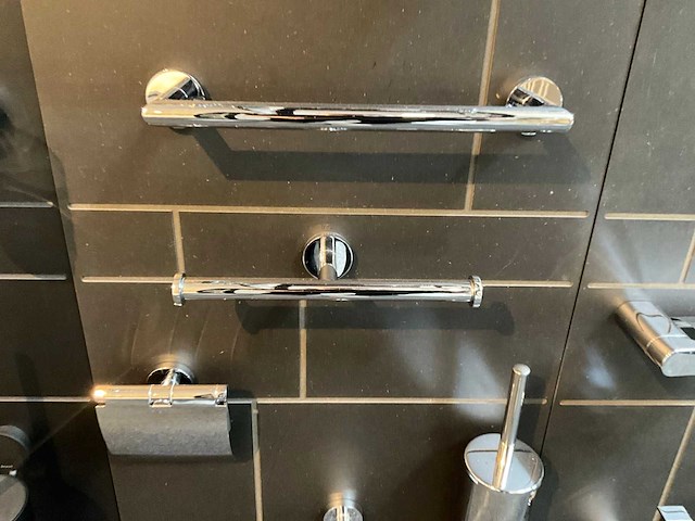 Geesa - nemox - toilet- en badaccessoires - afbeelding 4 van  6