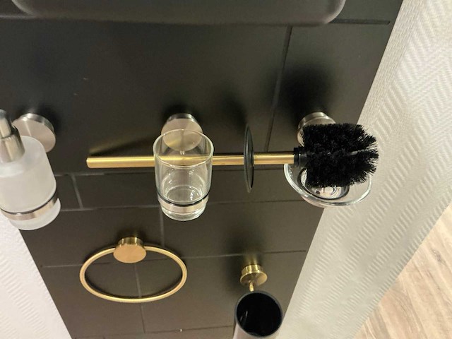 Geesa - opal collection - toilet- en badaccessoires - afbeelding 2 van  5