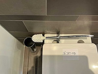 Geesa - toiletborstel en toiletrolhouder - afbeelding 3 van  5