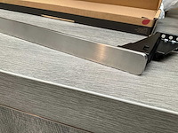 Geesa shift collection handdoekhouder met planchet van glas rvs geborsteld - afbeelding 2 van  10