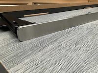 Geesa shift collection handdoekhouder met planchet van glas rvs geborsteld - afbeelding 4 van  10