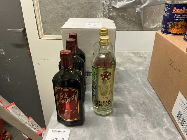 Geestrijke drank (11x) - afbeelding 1 van  4